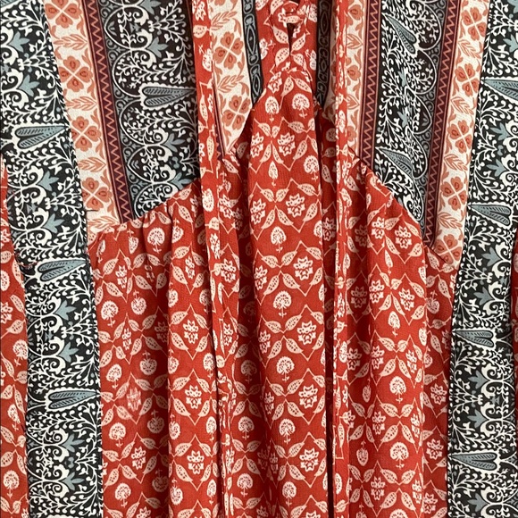 Knox Rose Red and Black Boho Blouse - Picture 4 of 11